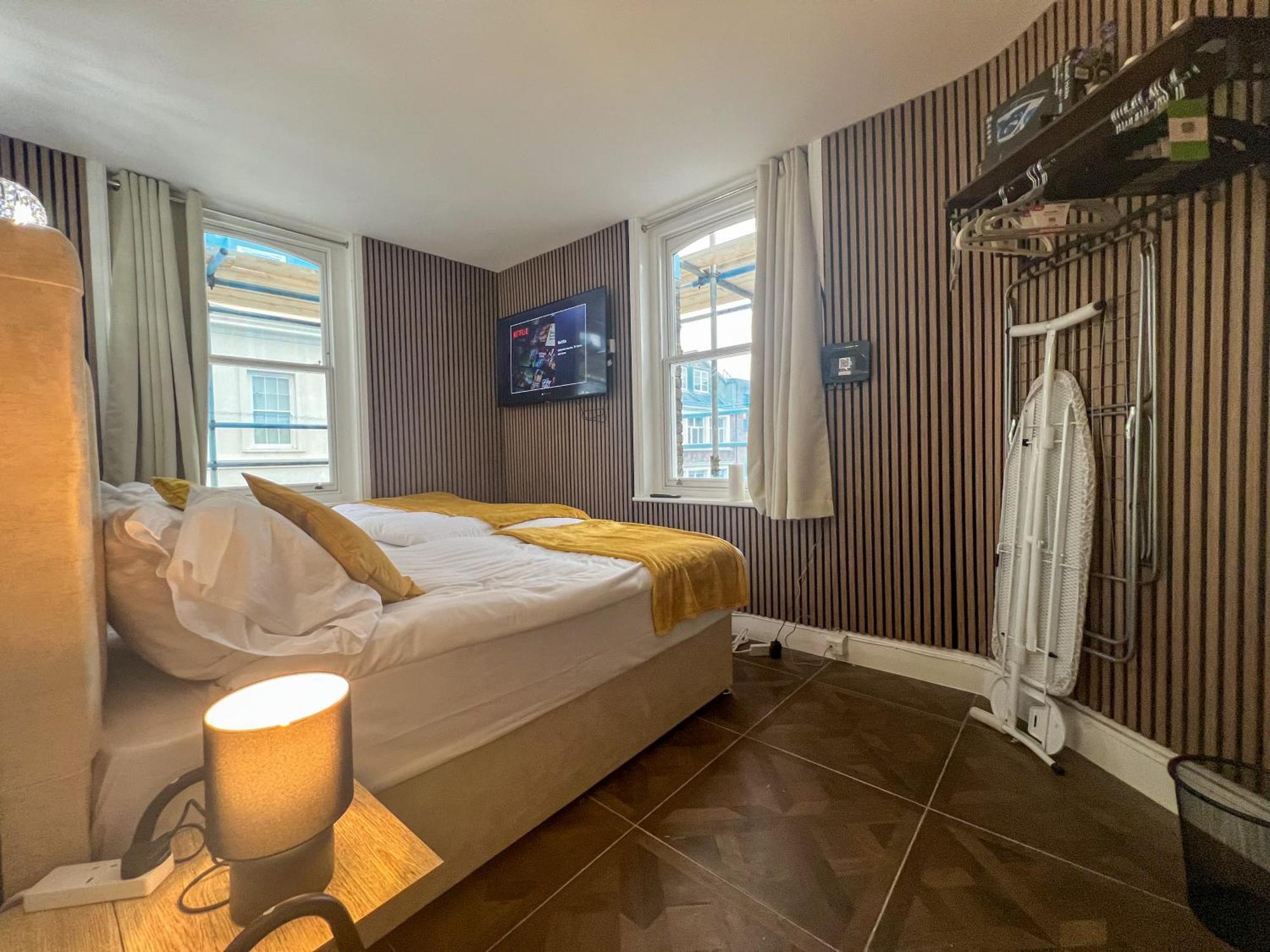 Chic Soho Stylish In The Heart Of London! 4 *