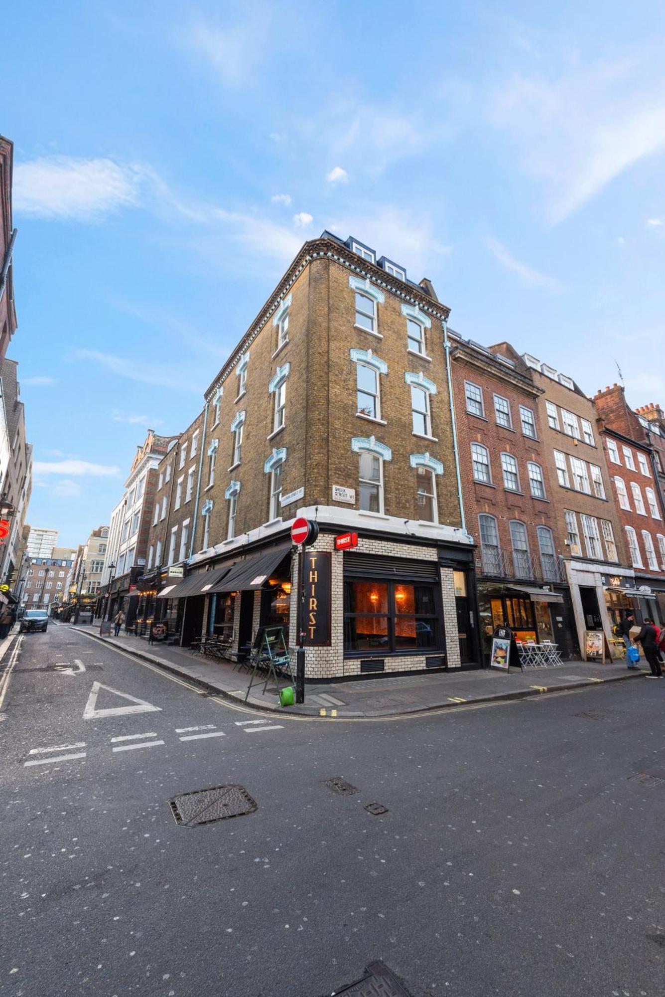 Chic Soho Stylish In The Heart Of London! 4 Londra